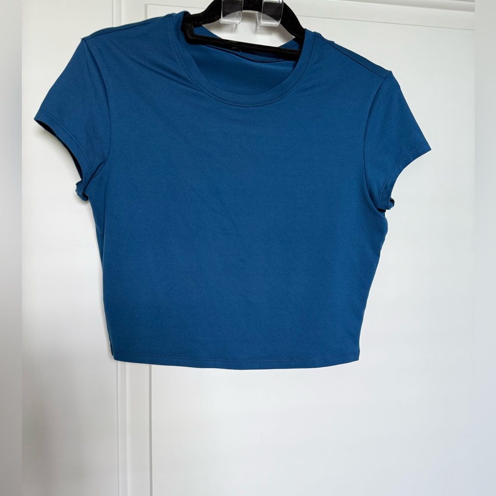 Alosoft Cropped Finesse Tee